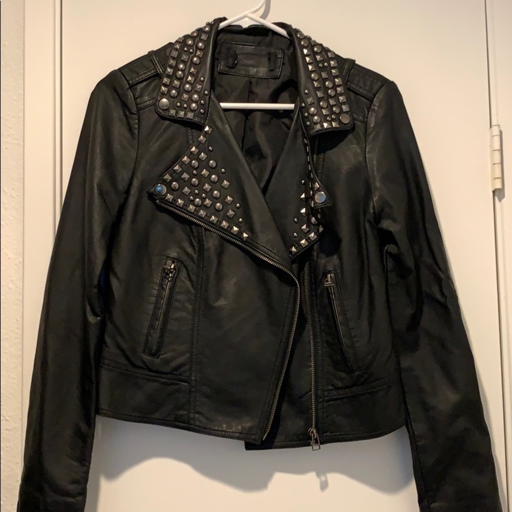 Studded collar faux leather jacket